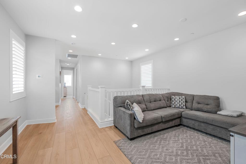 10824 Red Bluff Road Property Photo 14