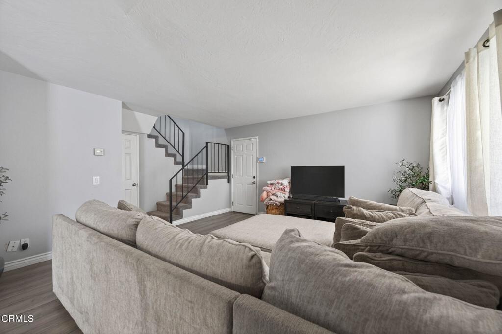 646 River Street D Property Photo 6