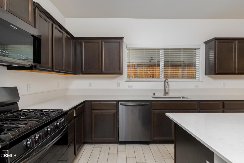 9706 Amberdale Way Property Photo 10