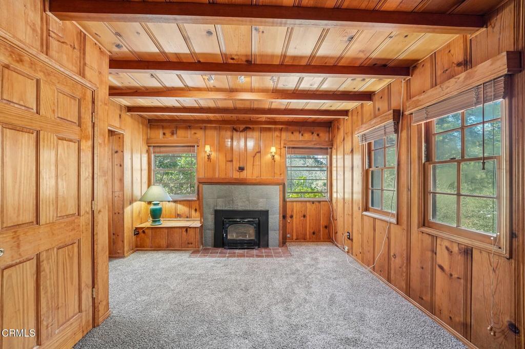 42795 Cougar Road Property Photo 8