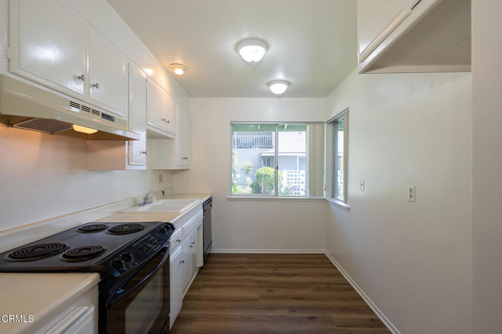 173 W Elfin Green Property Photo 10