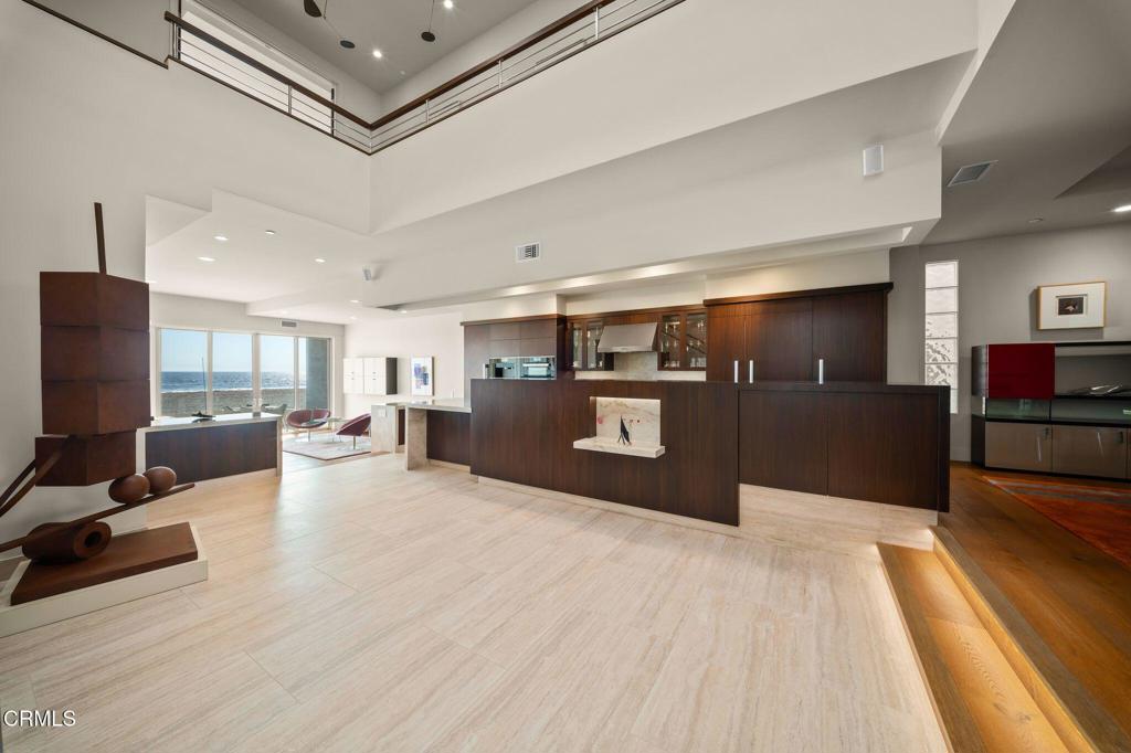827 Mandalay Beach Road Property Photo 6