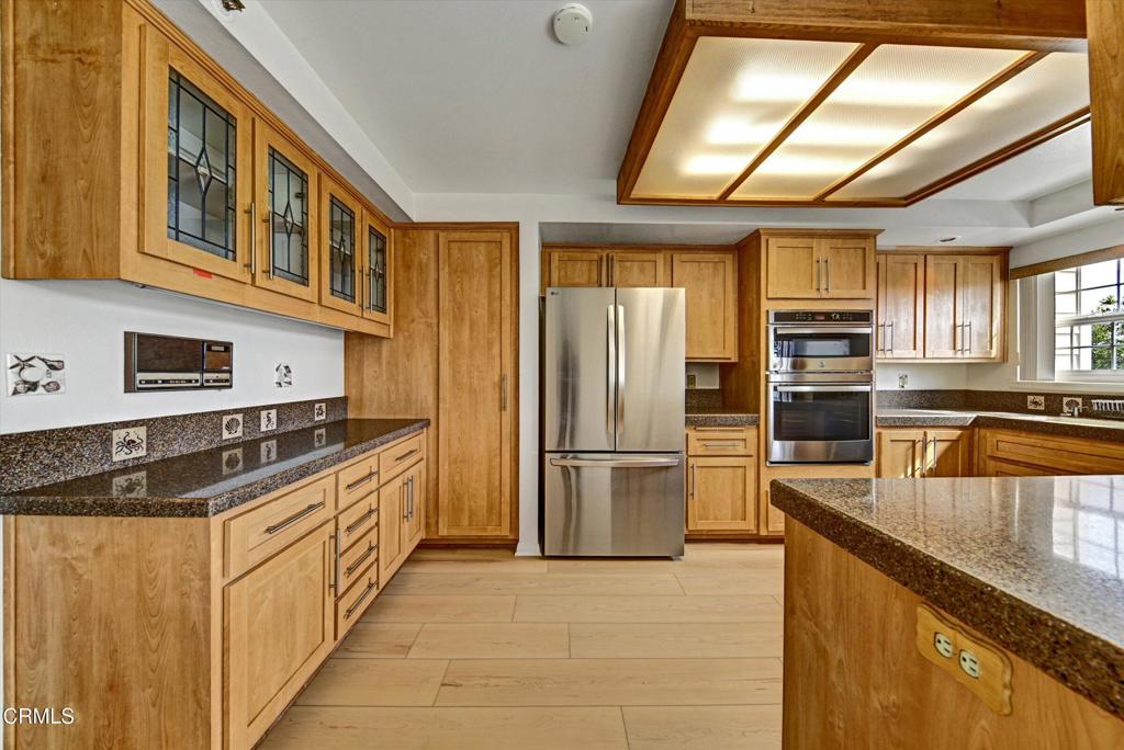 2831 Harbor Boulevard Property Photo 12