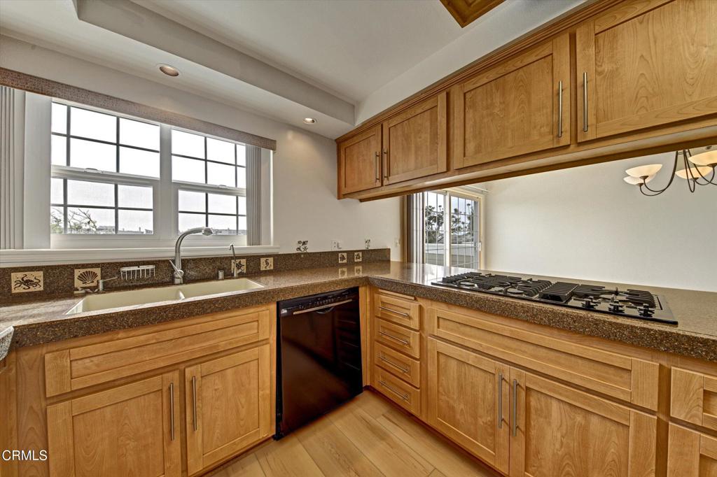 2831 Harbor Boulevard Property Photo 15