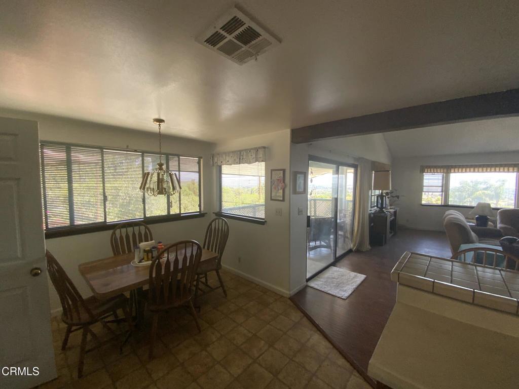 377 N Loop Drive N Property Photo 8