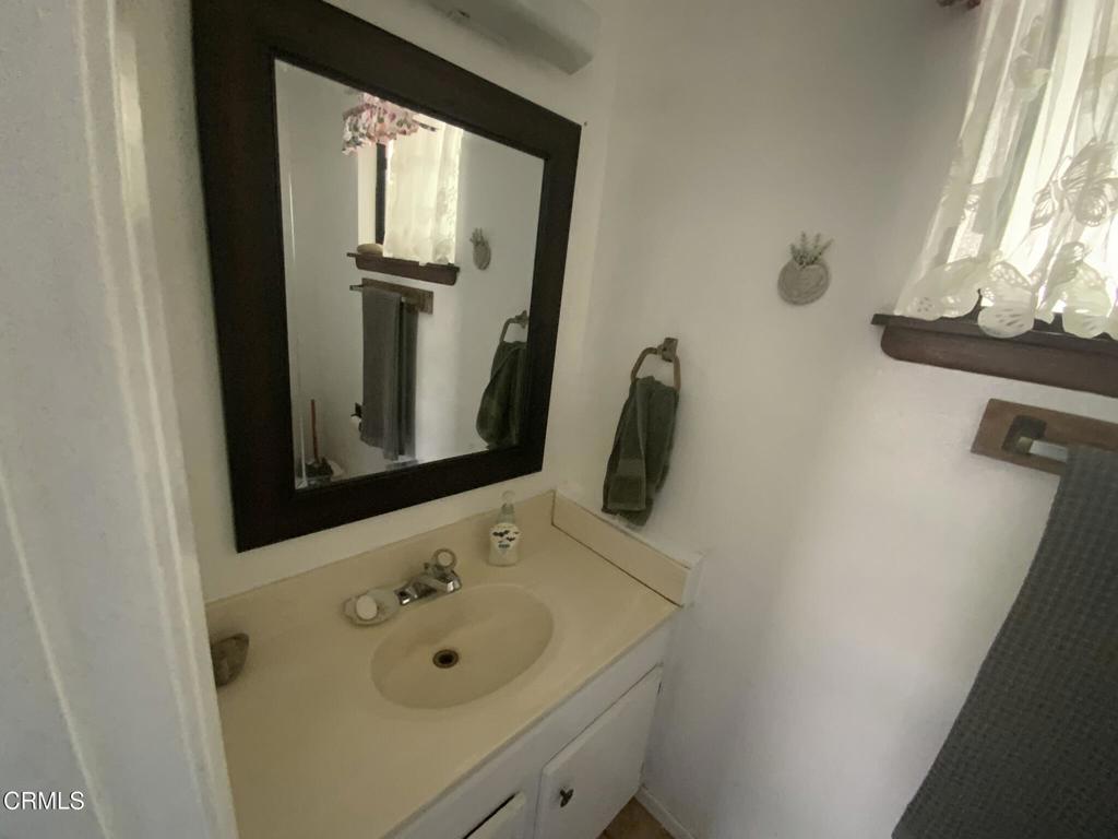377 N Loop Drive N Property Photo 12