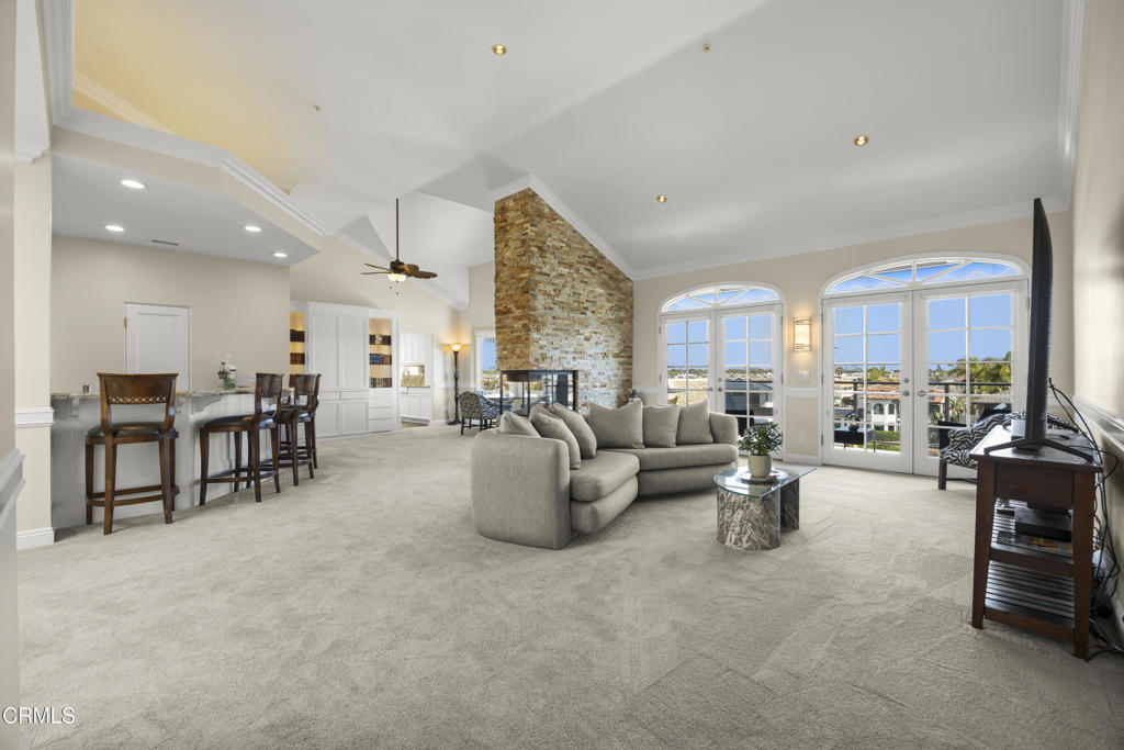 4252 Harbour Island Lane Property Photo 12