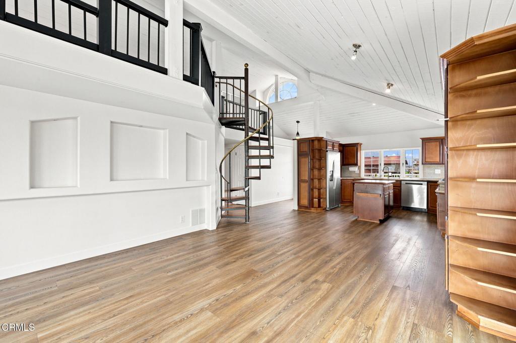 3089 Bayshore Avenue Property Photo 11