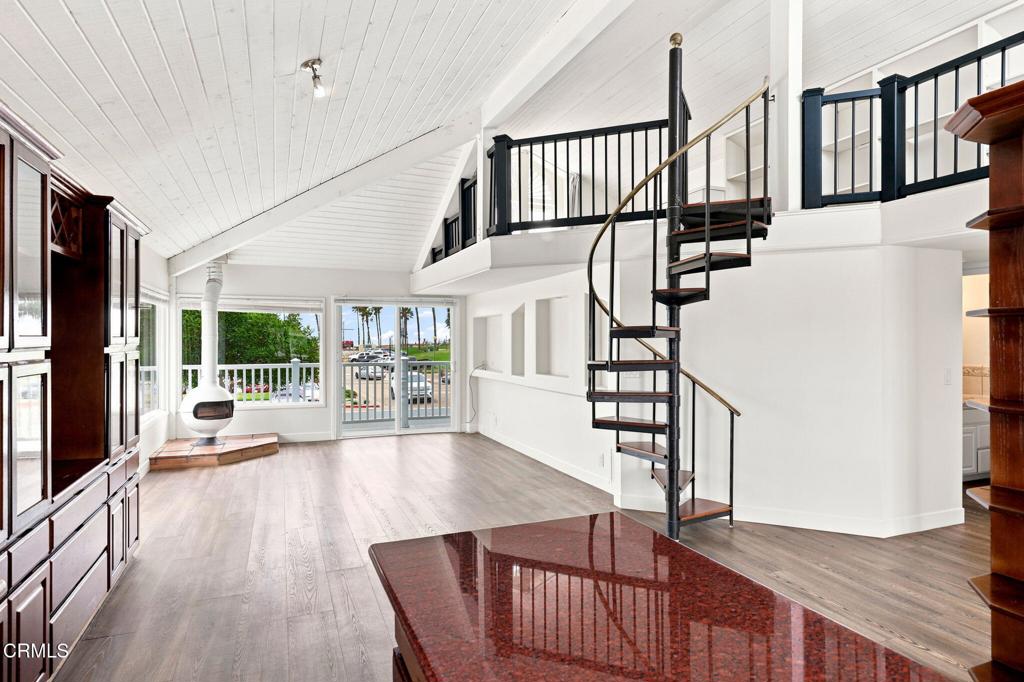 3089 Bayshore Avenue Property Photo 12
