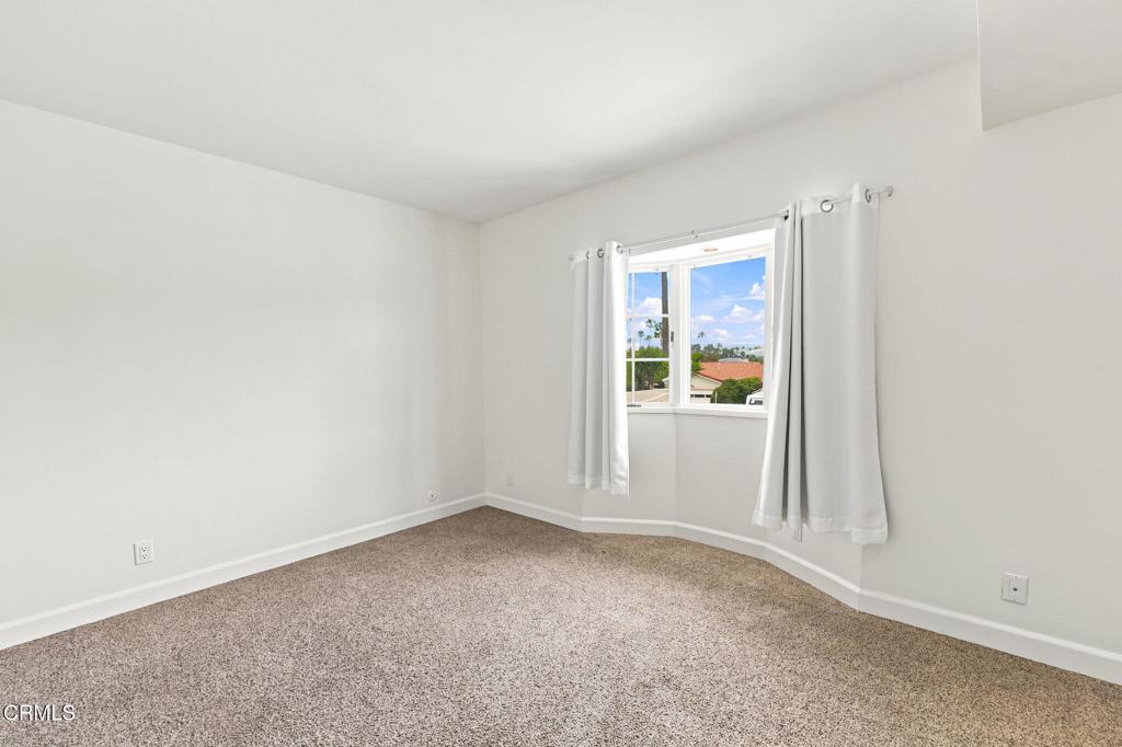 3089 Bayshore Avenue Property Photo 33