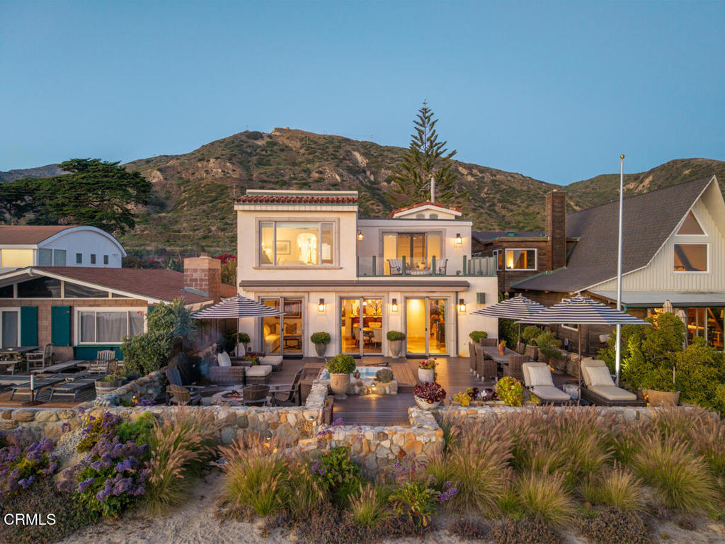 5390 Rincon Beach Park Drive Property Photo 10
