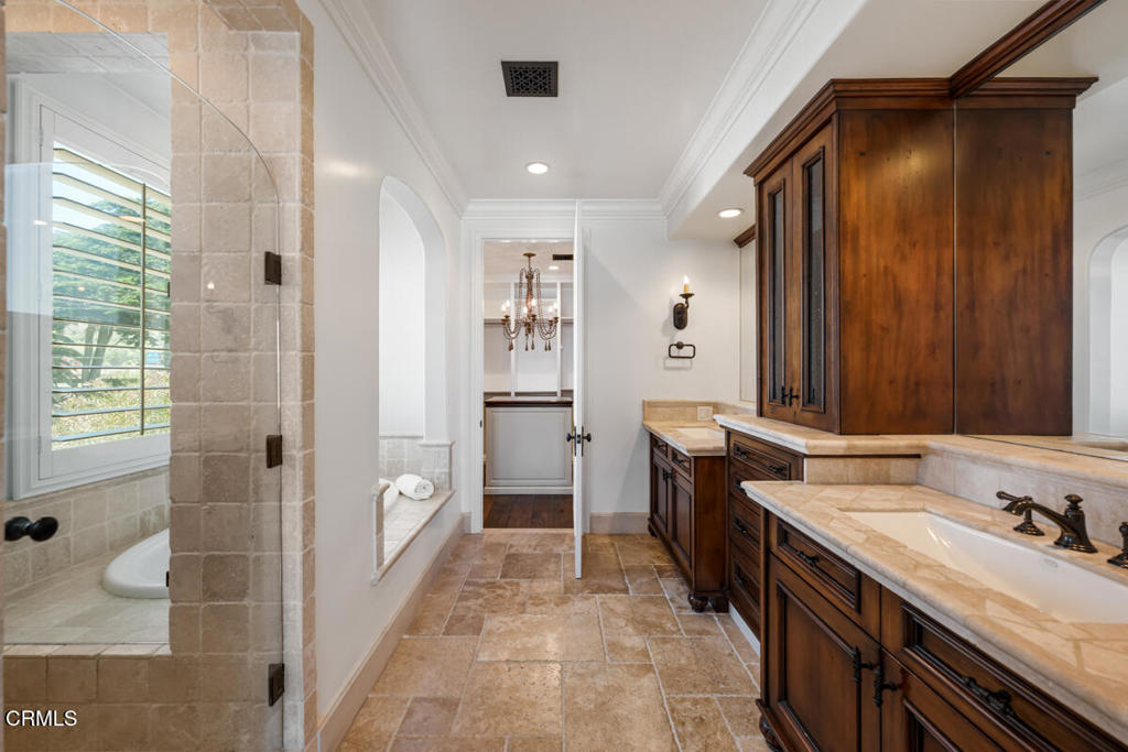 5390 Rincon Beach Park Drive Property Photo 34