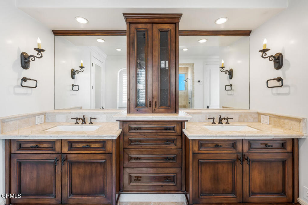 5390 Rincon Beach Park Drive Property Photo 35