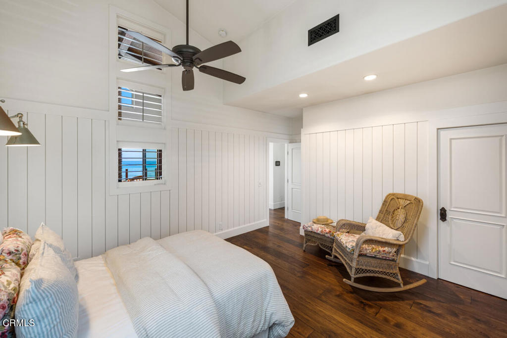 5390 Rincon Beach Park Drive Property Photo 40