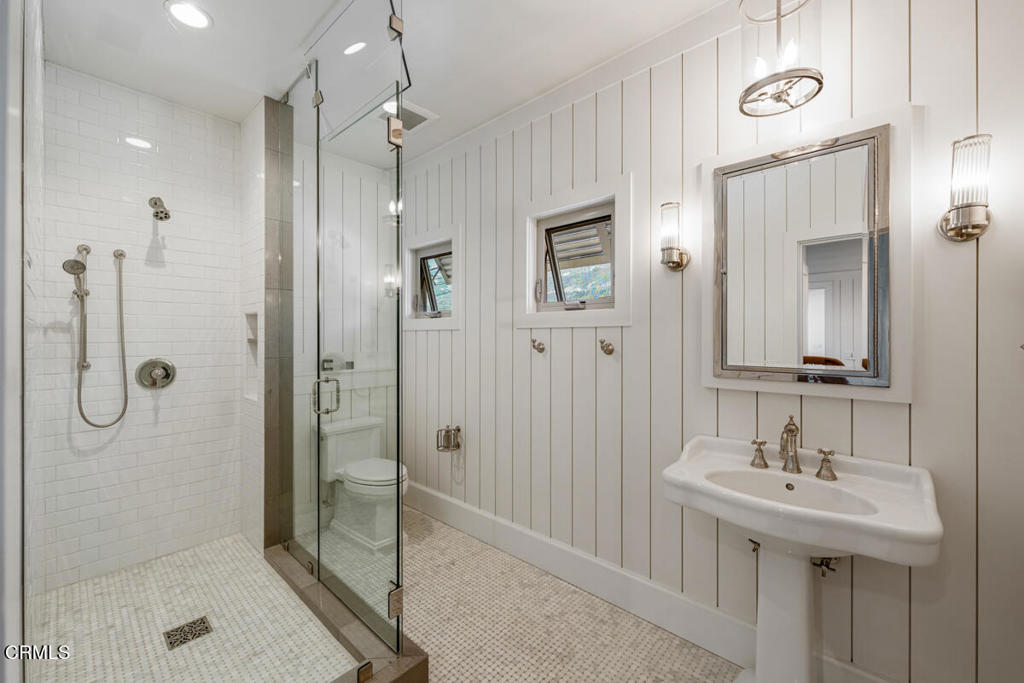 5390 Rincon Beach Park Drive Property Photo 41