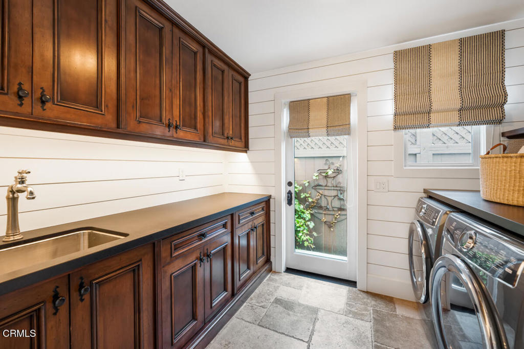 5390 Rincon Beach Park Drive Property Photo 46