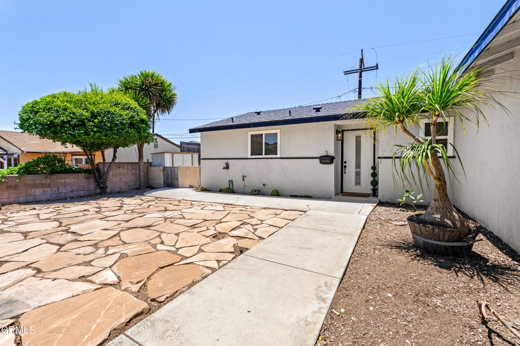 5105 Larkspur Drive Property Photo 7