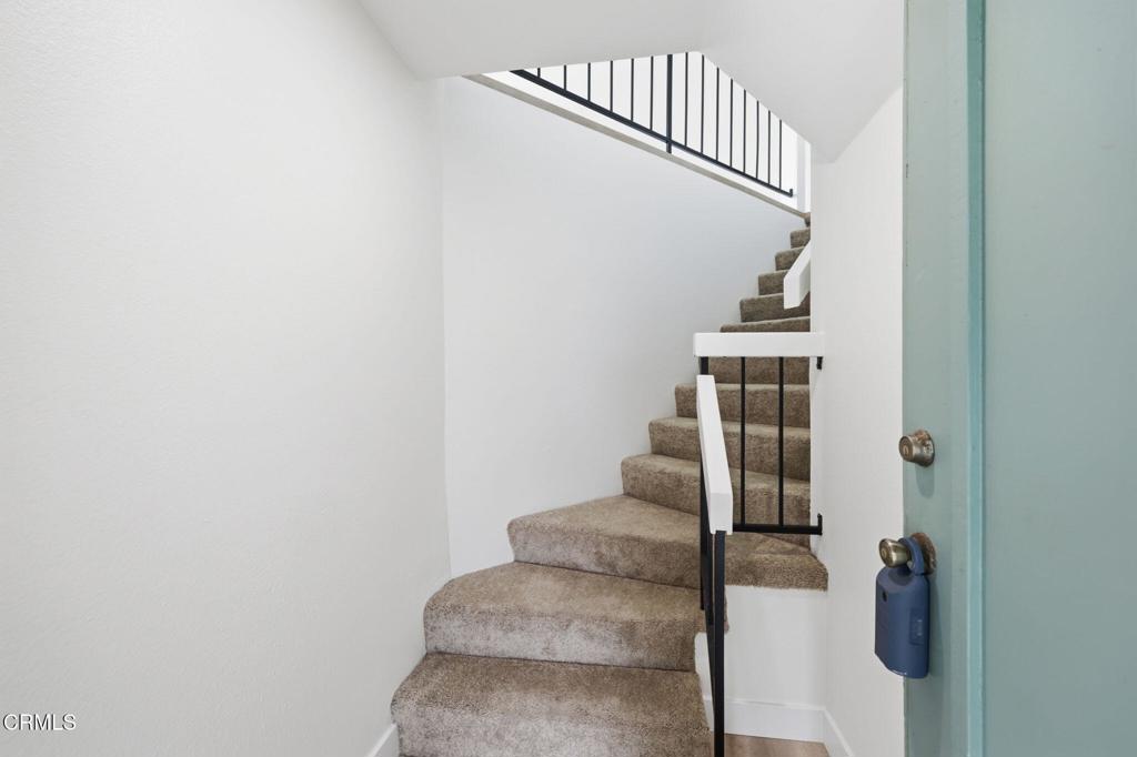 3664 Sunset Lane Property Photo 4