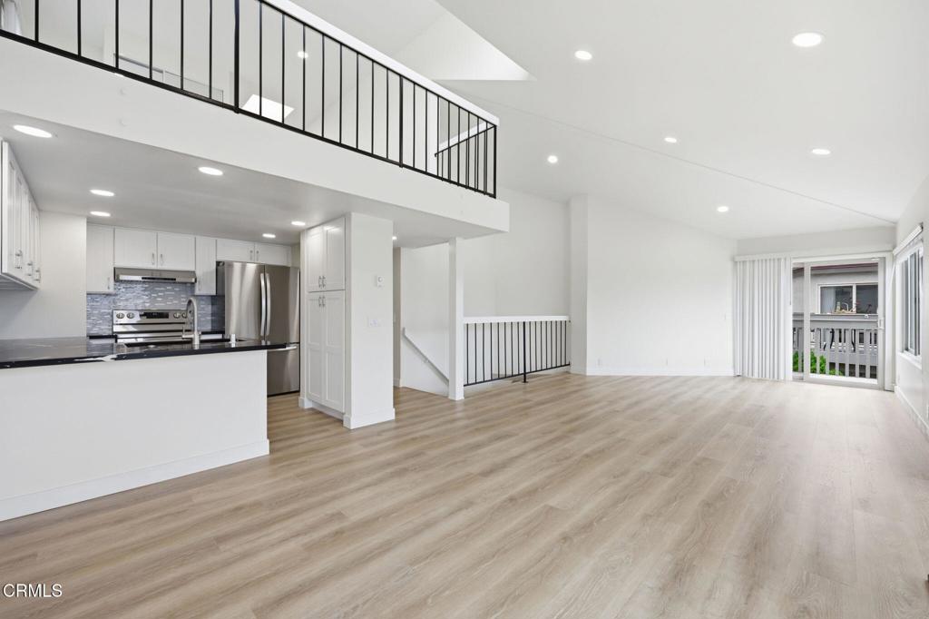 3664 Sunset Lane Property Photo 6