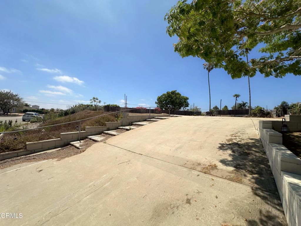 3067 Old Coach Drive Property Photo 5