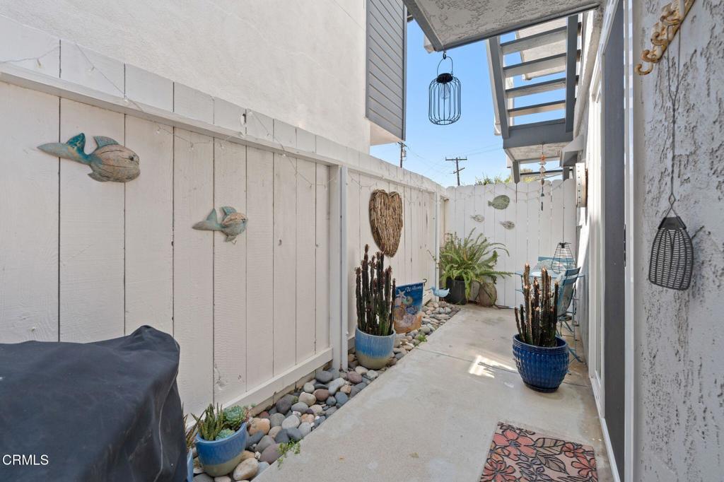 2425 Panama Drive Property Photo 32