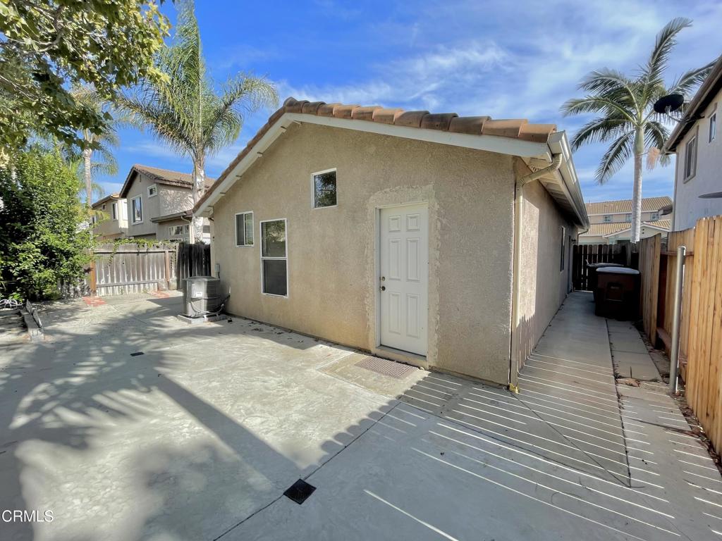425 Calle Mirasol Property Photo 18