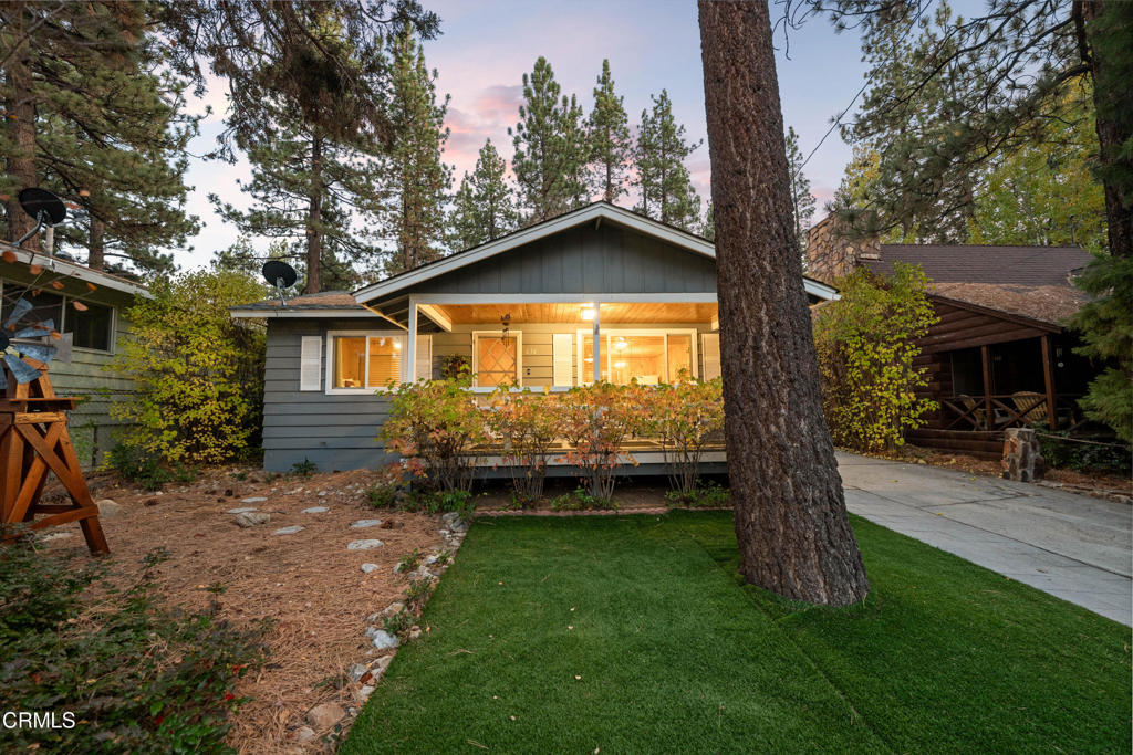 656 Irving Way Property Photo 1