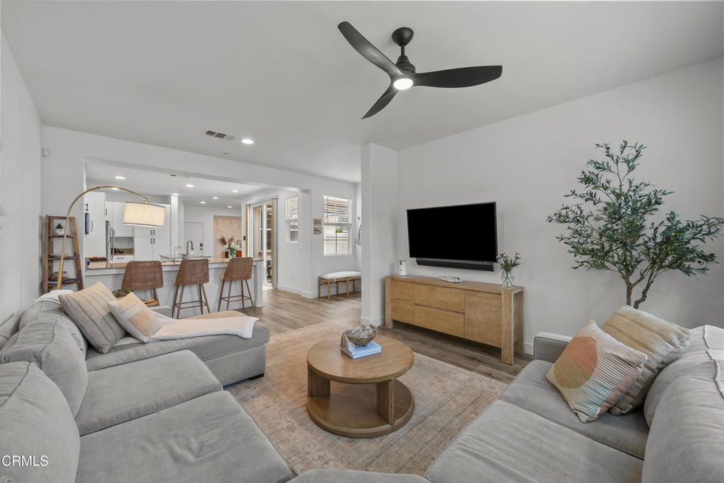 731 Forest Park Boulevard Property Photo 3