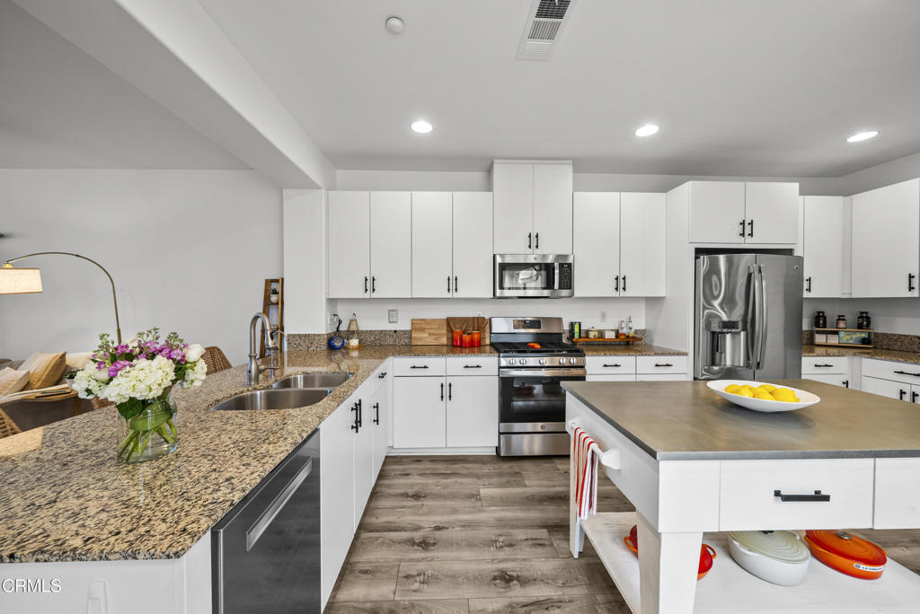 731 Forest Park Boulevard Property Photo 10