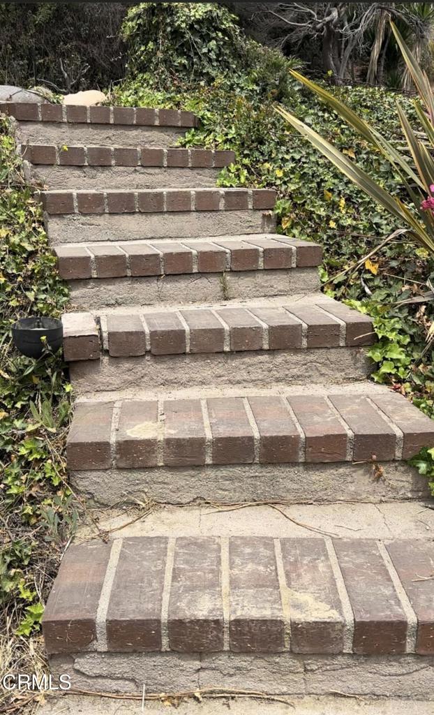 1231 Las Lomas Place Property Photo 8