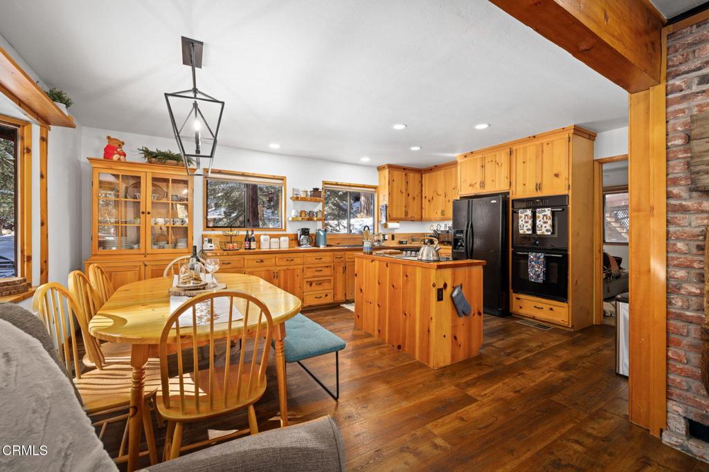 42031 N Evergreen Road Property Photo 15