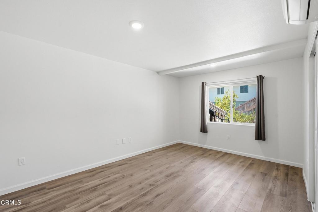 1009 E Jones Street 330 Property Photo 6