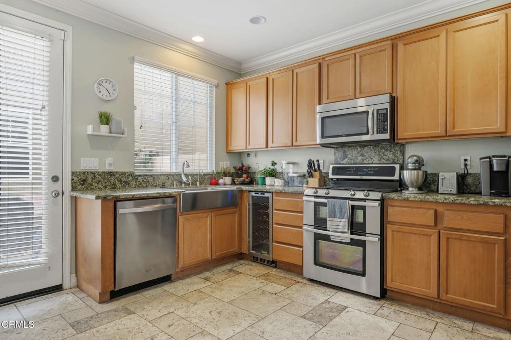 324 Kiawah River Drive Property Photo 7
