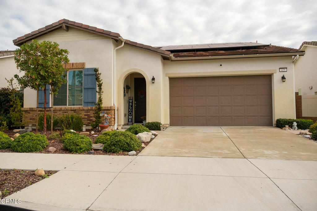 425 Eureka Drive Property Photo 1