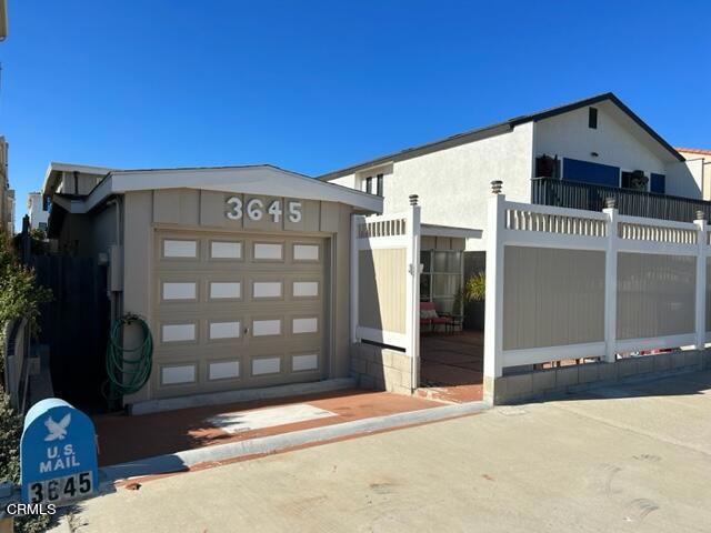 3645 Sunset Lane Property Photo 3
