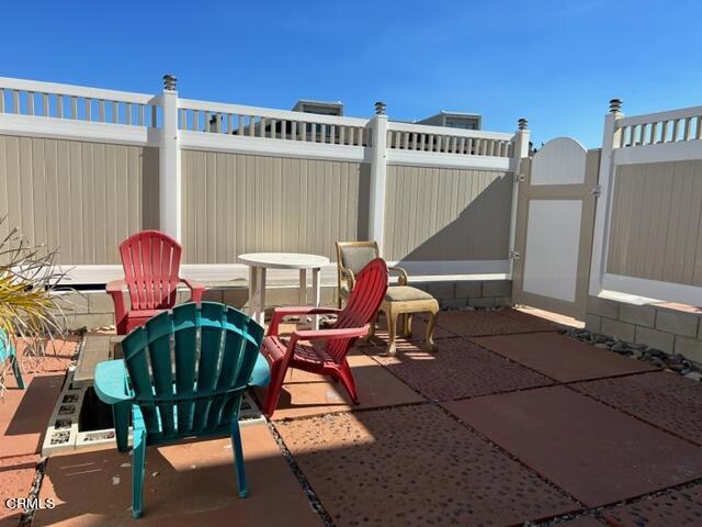 3645 Sunset Lane Property Photo 6