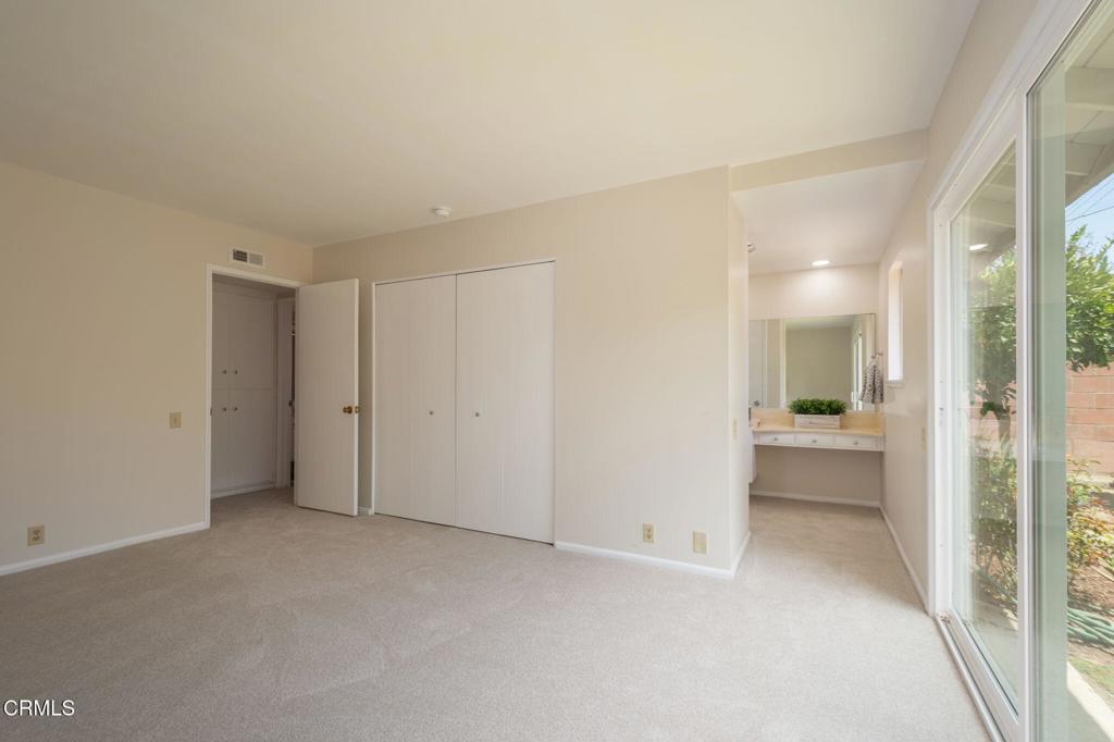 1034 Red Oak Place Property Photo 14