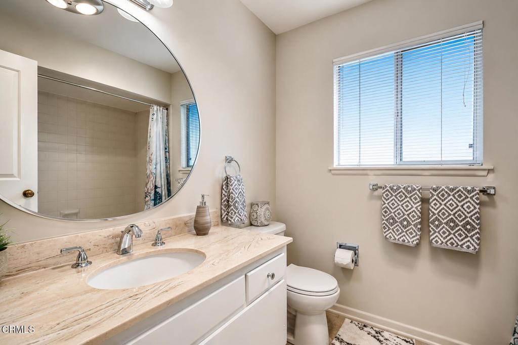 1034 Red Oak Place Property Photo 16