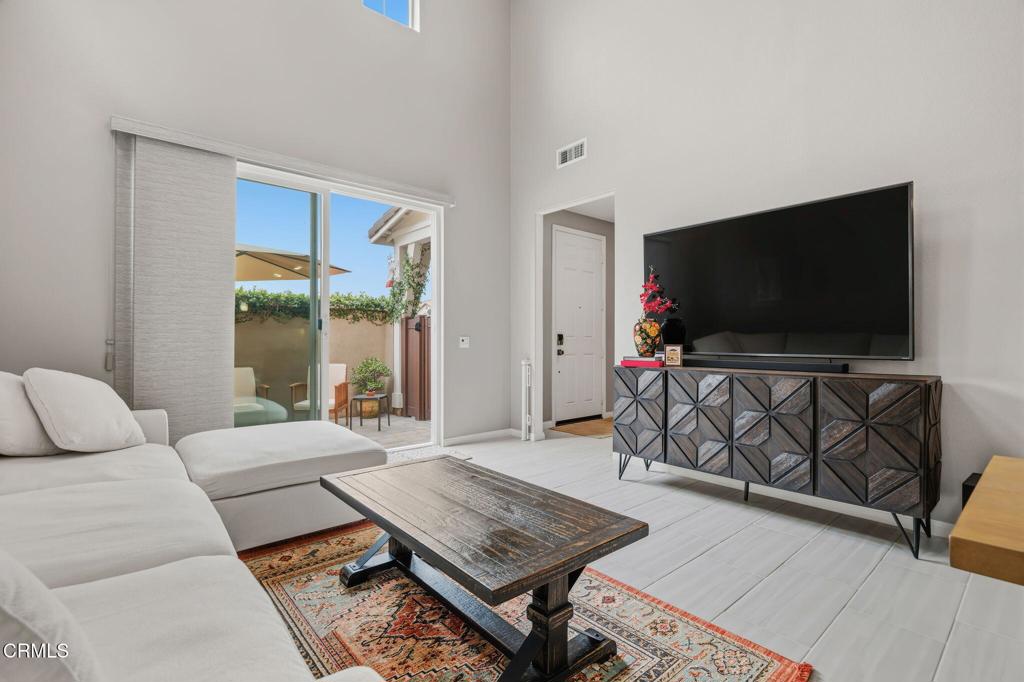 400 Tibbetts Street Property Photo 7