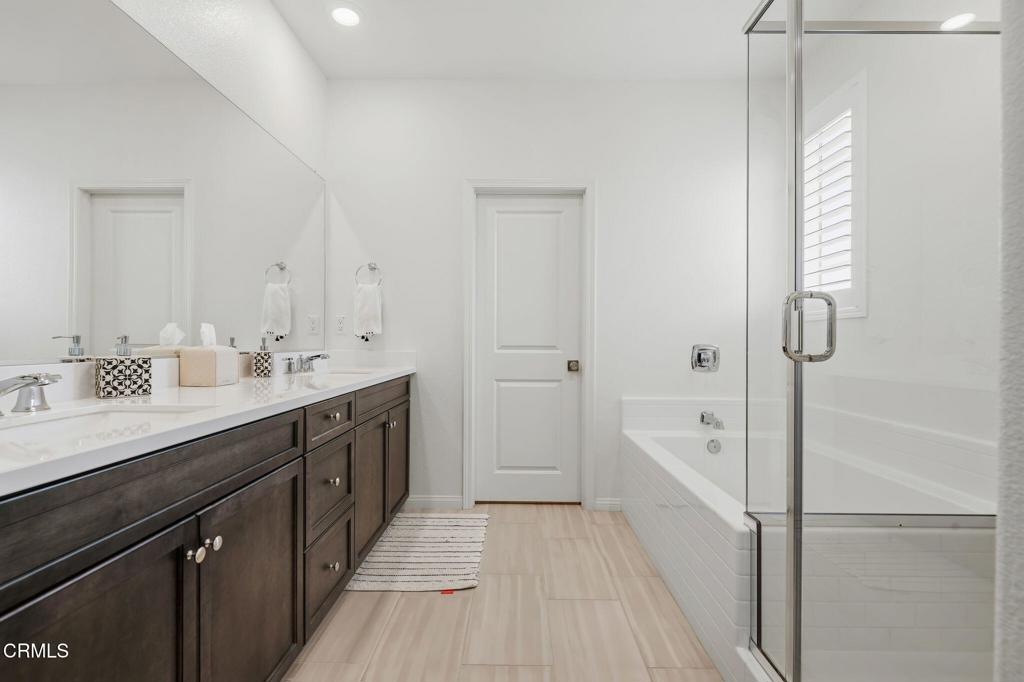 400 Tibbetts Street Property Photo 18