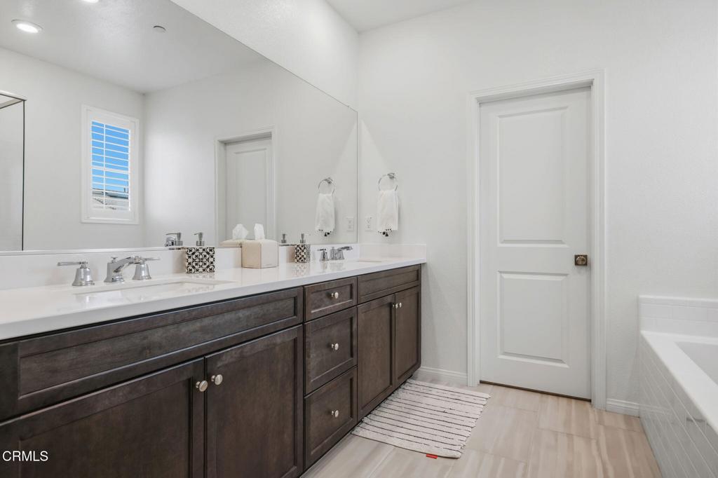 400 Tibbetts Street Property Photo 19