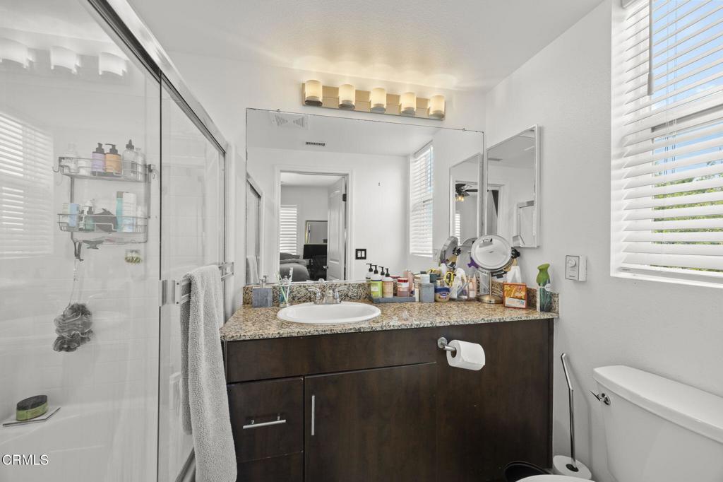 351 Riverpark 301 Property Photo 15