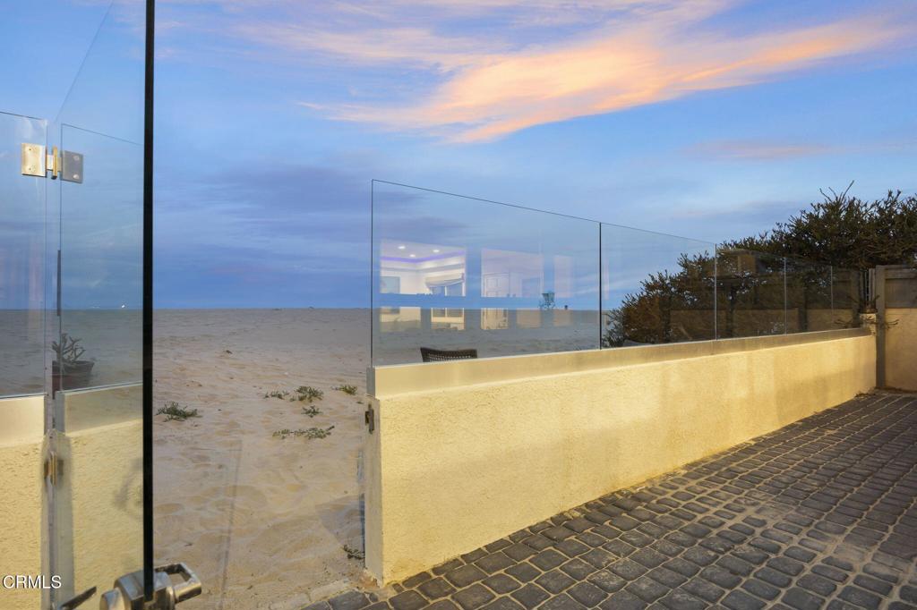 3541 Ocean Drive Property Photo 42