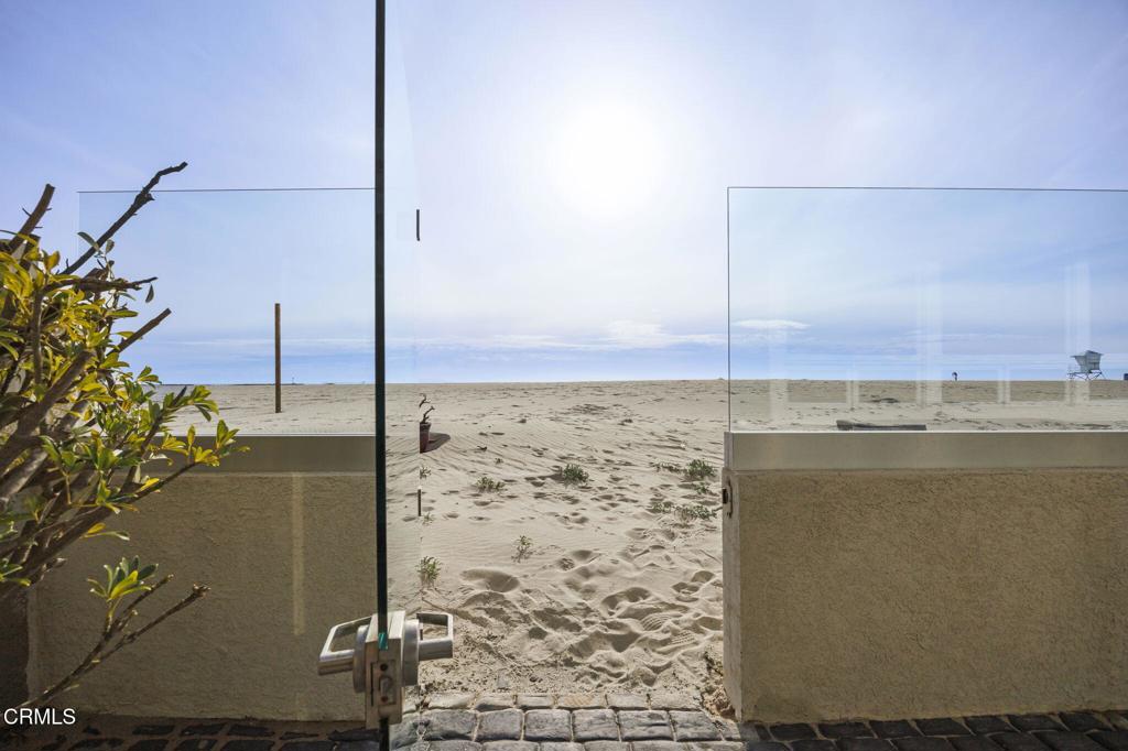 3541 Ocean Drive Property Photo 46