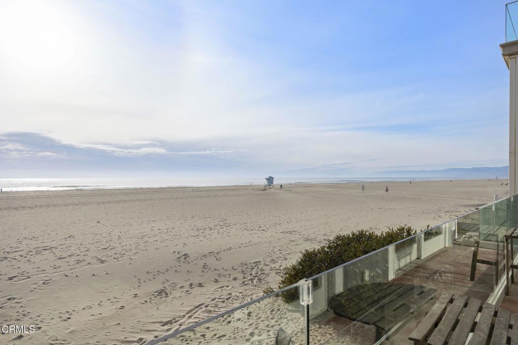 3541 Ocean Drive Property Photo 52