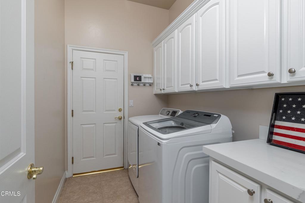 9906 Cinderella Avenue Property Photo 26