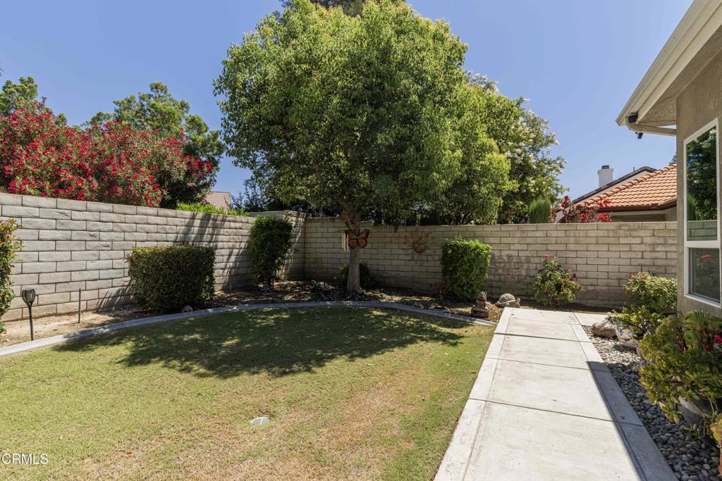 9906 Cinderella Avenue Property Photo 36