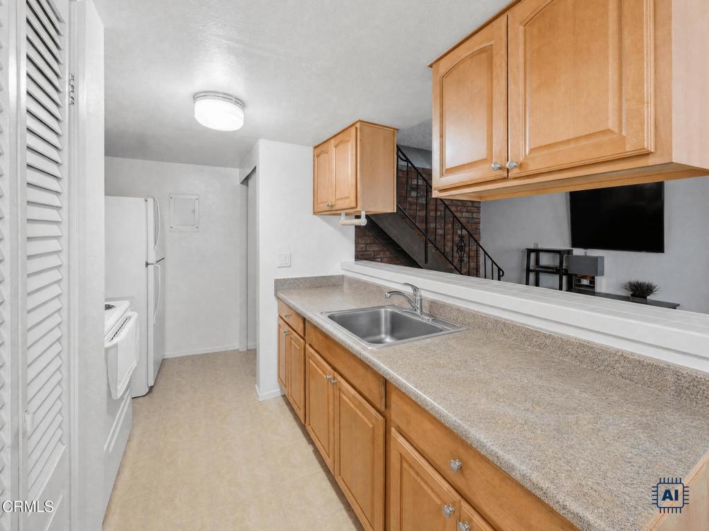 2643 Sextant Avenue Property Photo 3