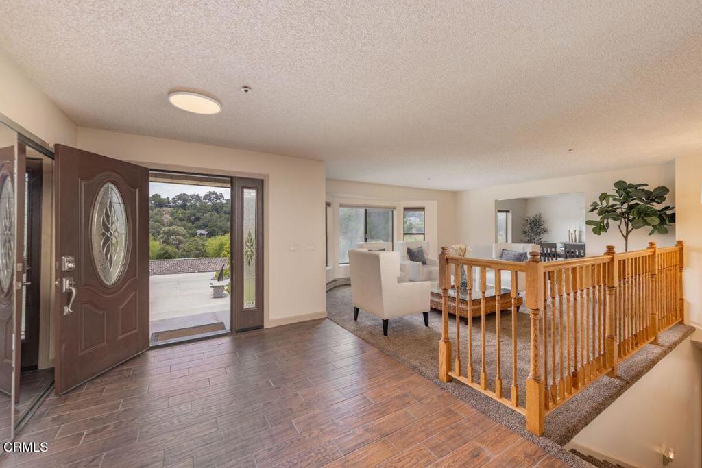 2999 Valley Meadow Drive Property Photo 5