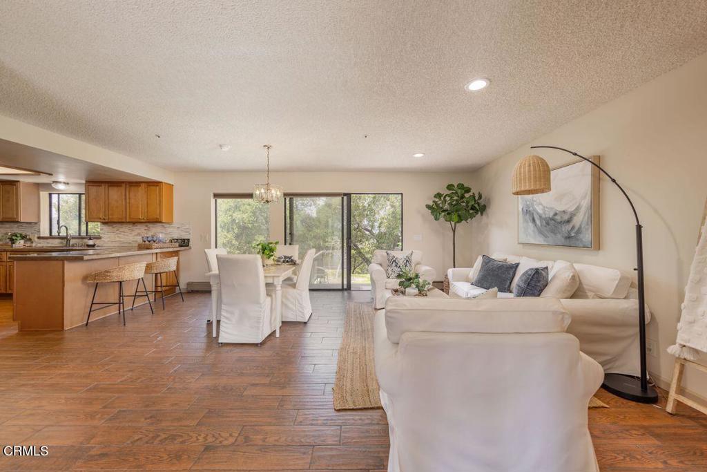 2999 Valley Meadow Drive Property Photo 8